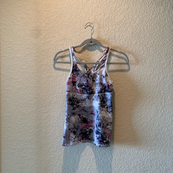 lululemon athletica Tops - Lululemon multicolored ventilated back active top